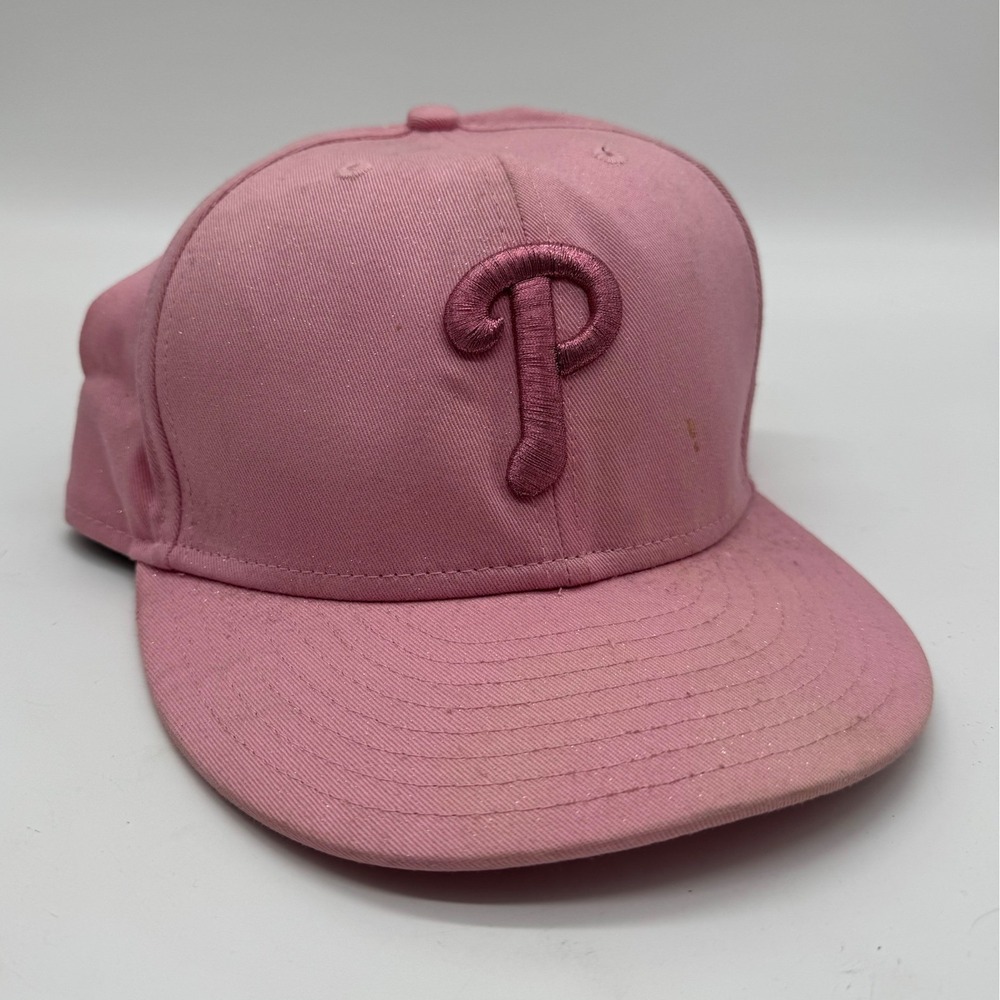 New Era 59FIFTY Philadelphia Phillies Pink Glitter Fitted Hat Womens 7 5/8 MLB